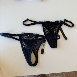 Full on Glam Adjustable thong 2 pack